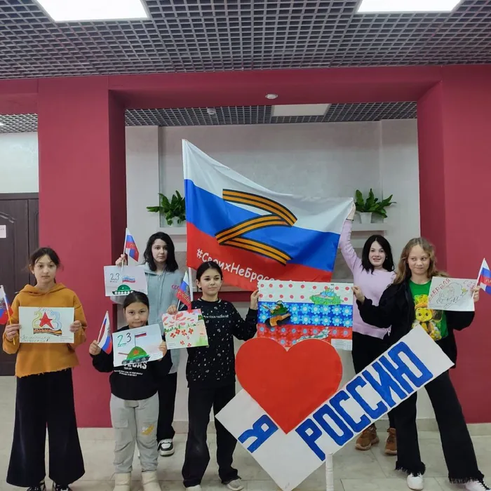 Конкурс рисунков «Слава тебе, защитник Отечества!»