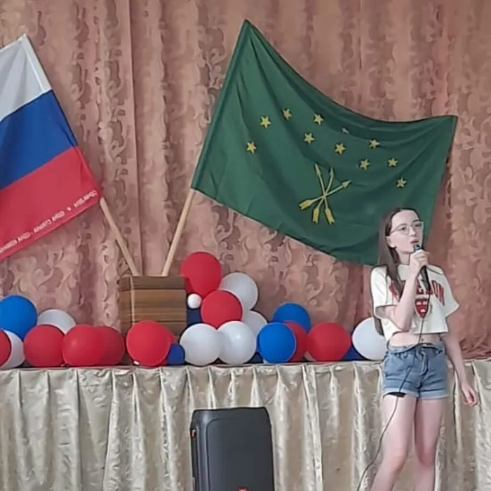 «Танцы, песни, дружба — вот, что детям нужно!»