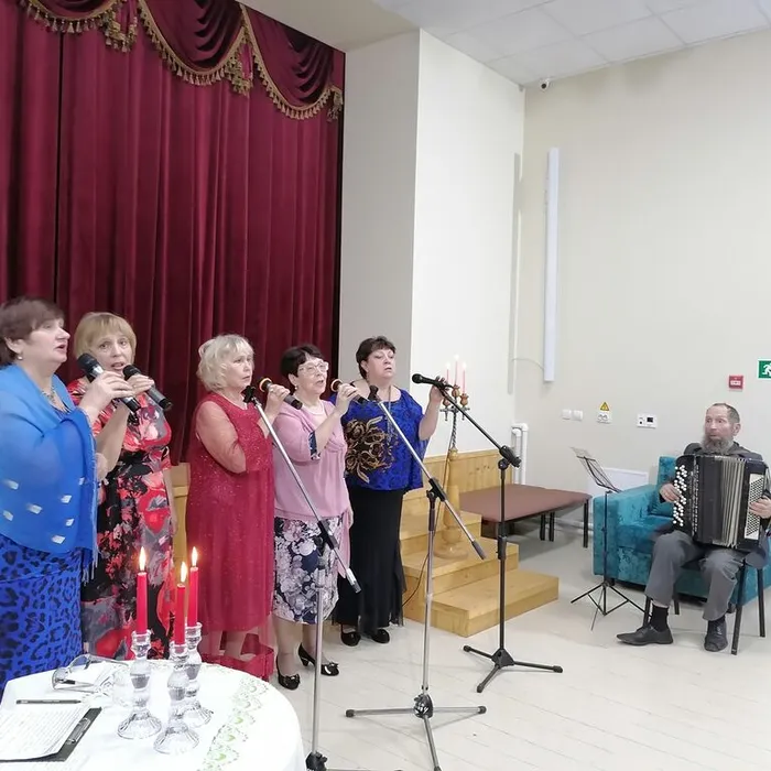 «Пока горит свеча»
