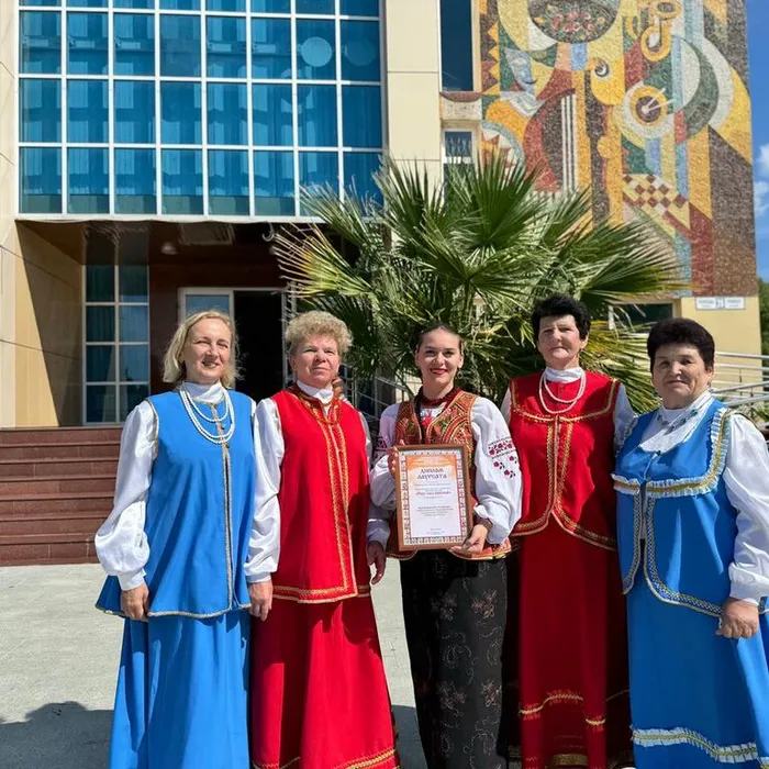 «Роду наш красный»