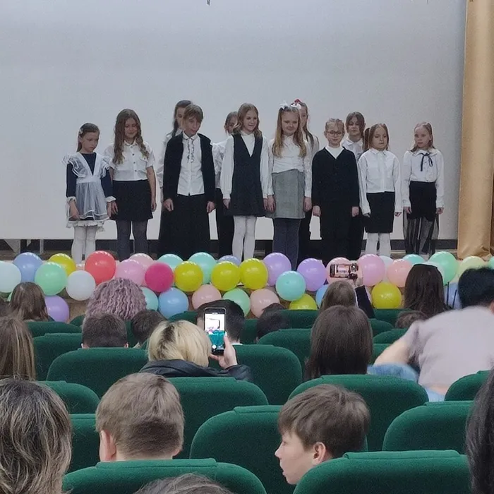 «Весну звали»