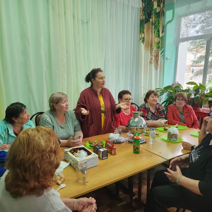 «Посиделки у самовара»