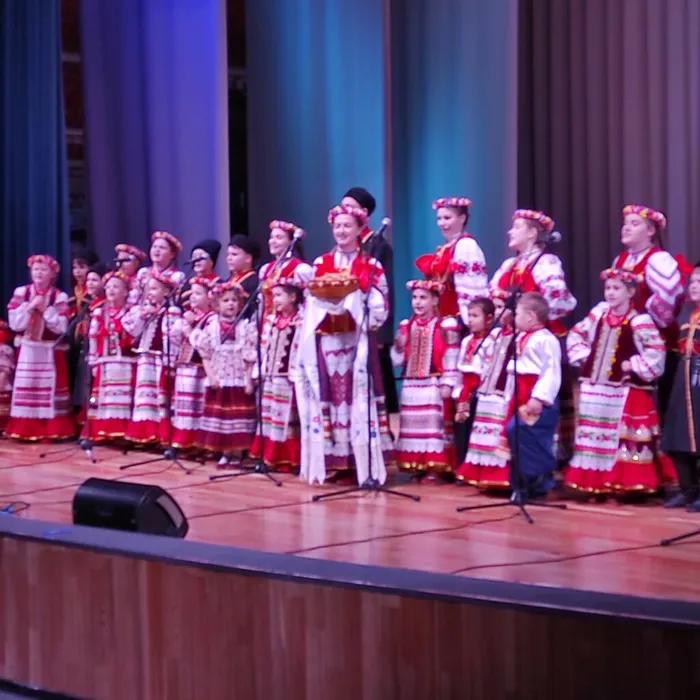 "В кругу друзей" 