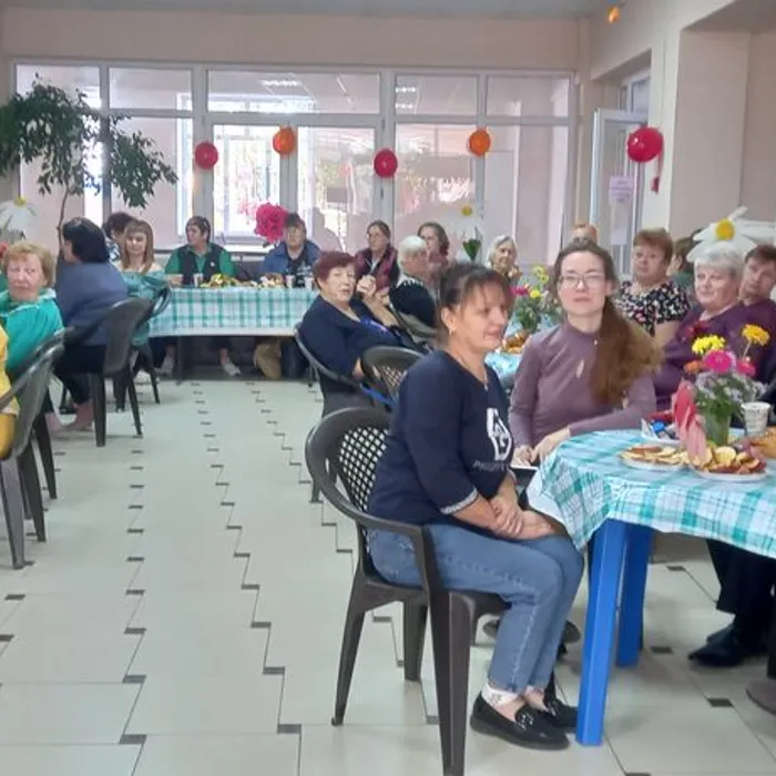 "Нам года не беда"