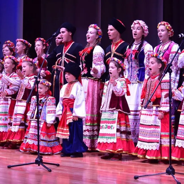 «Дорогами народных традиций»